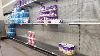 La compra masiva de papel higiénico es una de las imágenes recurrentes debido a la crisis del COVID-19.
