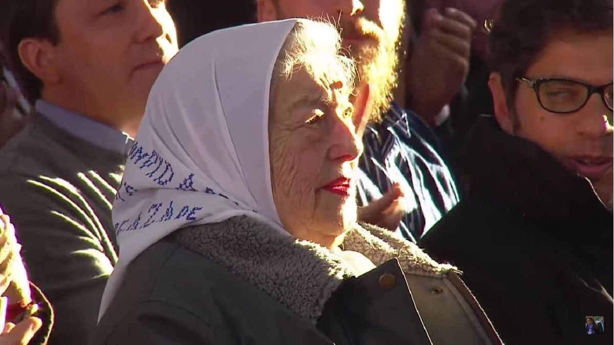 Tras ser internada, qué dice el último parte médico de Hebe de Bonafini