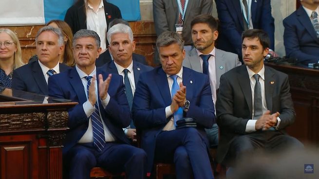 Gobernadores, durante la apertura de sesiones ordinarias en el Congreso.