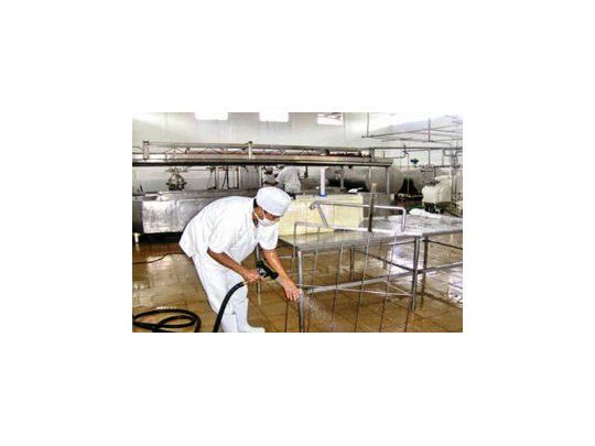 Nuevas líneas de financiamiento para productores lecheros