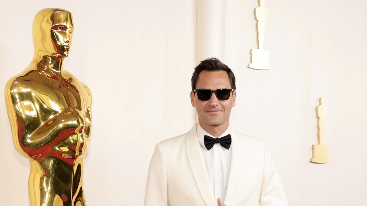 The surprising presence of Roger Federer at the Oscars