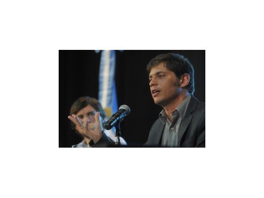 El ministro de Economía, Axel Kicillof, presenta la nueva canasta de Precios Cuidados.