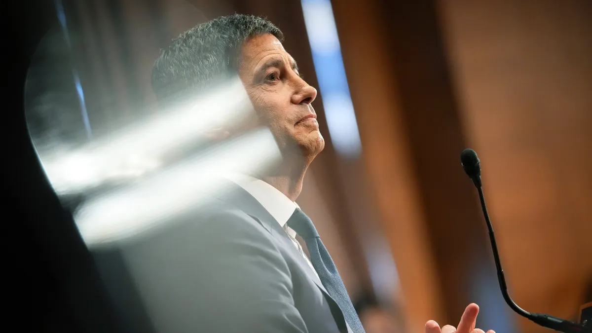 El Senado de Estados Unidos confirmó a Kevin Warsh como nuevo presidente de la Reserva Federal