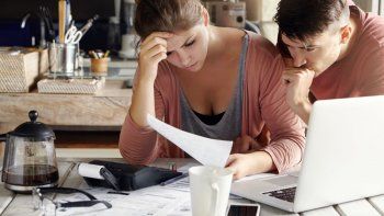 Los trabajadores argentinos temen perder el empleo.