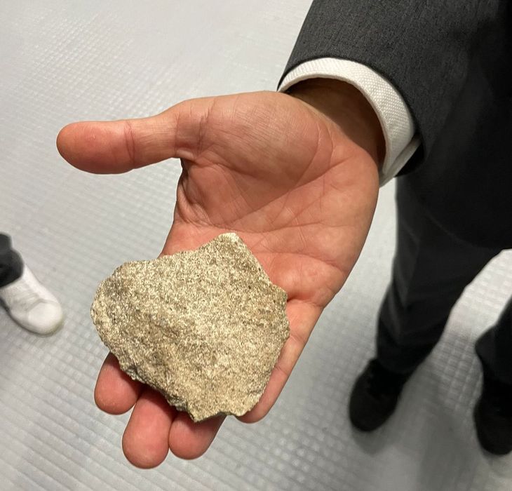 PIEDRA.jpg