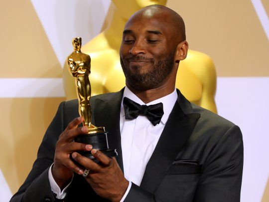 Entre sponsors de gran envergadura que atrajo como&nbsp;basquetbolista y buenas decisiones como inversionista fuera del campo de juego, Kobe Bryant cultiv&oacute; una fortuna considerable.