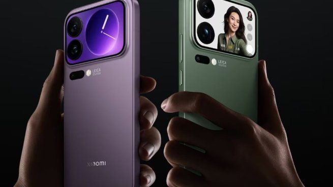 Los Xiaomi 17 Pro y 17 Pro Max incorporan un panel adicional de 2,7 y 2,9 pulgadas.