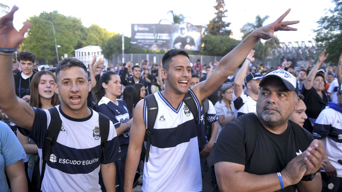 Gymnastics fans marched after incidents and asked Berni to leave