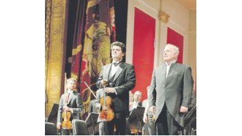 ámbito.com | DINASTÍA. Michael y Daniel Barenboim en el Teatro Colón.