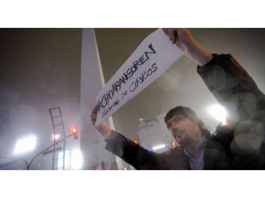 Miles de personas se manifestaron en todo el país. El Obelisco fue el centro de las protestas en Ciudad.
