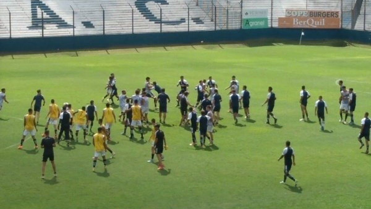 Friendly between Quilmes and Chacarita ended in scandal: blows and suspension