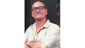 Carlos Belloso reconoce, para sus trabajos, inspirarse en algunos de los escritos de Michel Foucault.