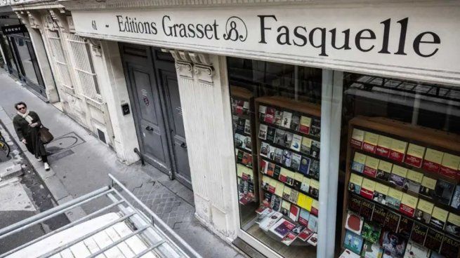 Autores importantes como Virginie Despentes o Frédéric Beigbeder se fueron de la editorial Grasset para protestar por el reemplazo de su director.