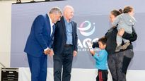 el enacom anuncio obras de conectividad en rio negro y entrego tablets