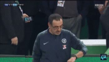 la insolita pelea del futbol ingles que recorre el mundo