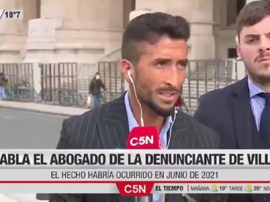 roberto castillo abogado.jpg