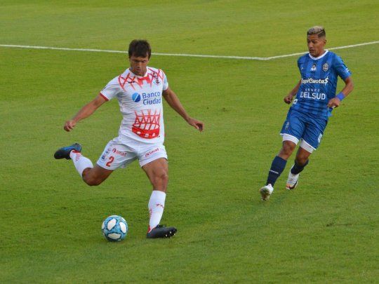 Huracán y Gimnasia evitaron riesgos y ambos pasaron a la Zona Campeonato.