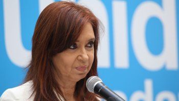 titular del tribunal afirmo que el juicio contra cristina no esta suspendido y que depende de la corte