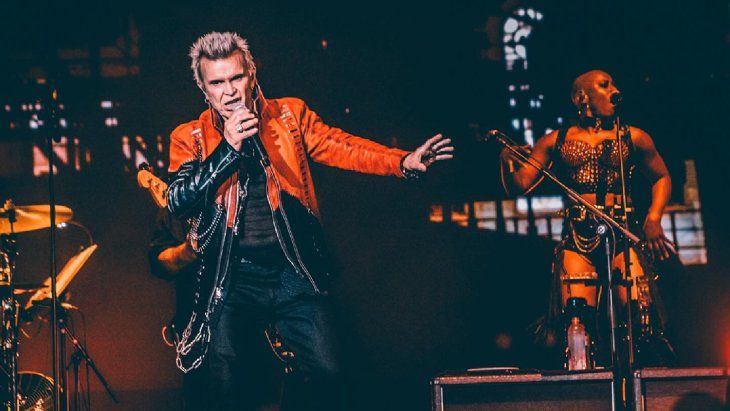 La cara del Punk Rock británico. Con millones de fanáticos en todo el mundo. La cara del Punk Rock británico. Con millones de fanáticos en todo el mundo.