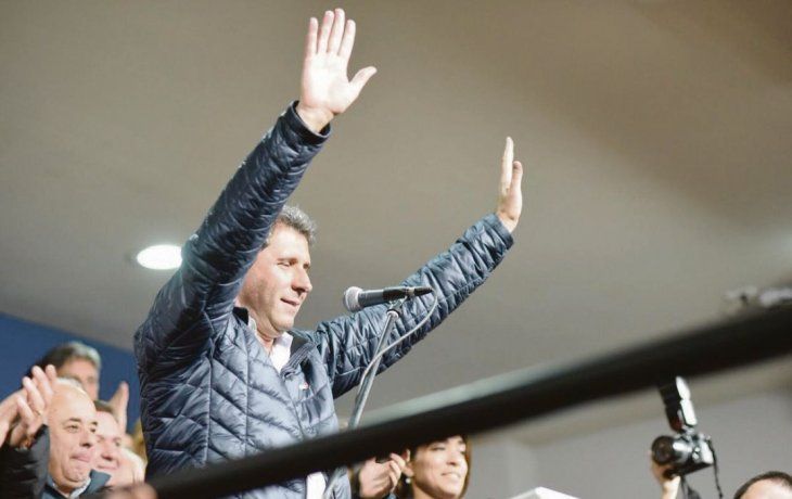UNIDAD. El mandatario se impuso merced a la apuesta por un frente integrado por diversos sectores políticos.
