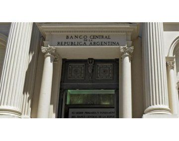 Las reservas brutas del BCRA alcanzaron su mayor nivel en casi seis años y las compras oficiales ya superan los u$s9.000 millones en 2026. Sin embargo, el FMI mira una métrica más exigente: la acumulación de reservas netas, clave para sostener la desinflación, reducir vulnerabilidades externas y recuperar acceso al Las reservas brutas del BCRA alcanzaron su mayor nivel en casi seis años y las compras oficiales ya superan los u$s9.000 millones en 2026. Sin embargo, el FMI mira una métrica más exigente: la acumulación de reservas netas, clave para sostener la desinflación, reducir vulnerabilidades externas y recuperar acceso al