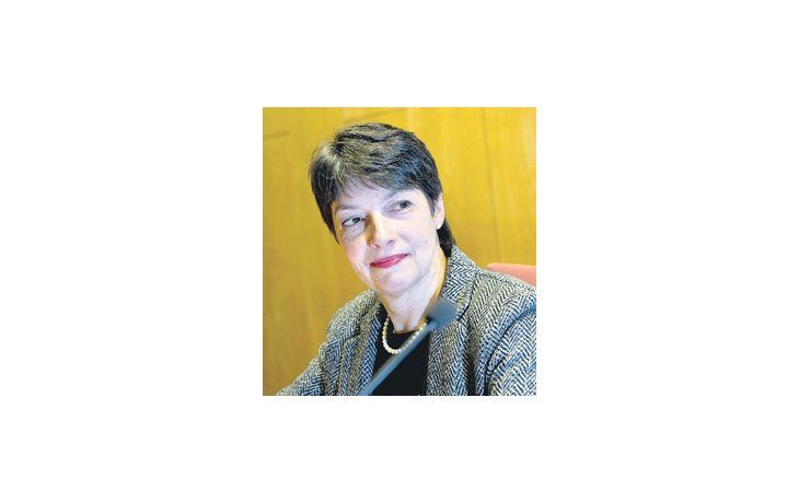 La fiscal superior sueca Marianne Ny negó ayer haber recibido presiones o indicaciones políticas para avanzar en un proceso por delitos sexuales contra el director de WikiLeaks, Julian Assange. Reclamó la extradición al Reino Unido.