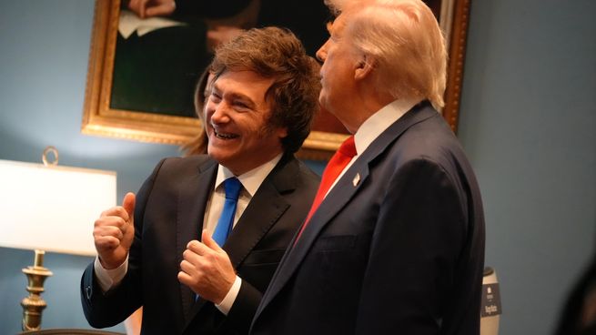 Milei junto a Trump en la Casa Rosada.&nbsp;