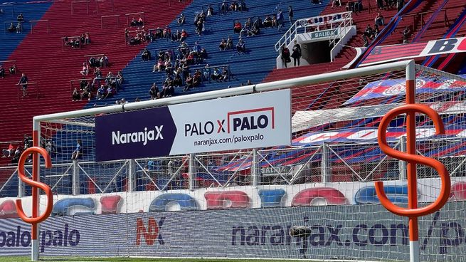 La campaña Palo x Palo de Naranja X arrancó el sábado con el partido que jugaron San Lorenzo y Vélez Sarsfield.