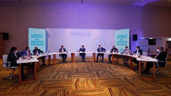 Los gobernadores se reunieron en Resistencia para relanzar la región Norte Grande.