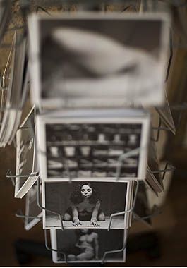 Las fotografías en formato postal, para llevarse a manera de souvenir.