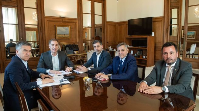 Diego Santilli recibió a Leandro Zdero en la Casa Rosada.
