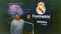 Quién es el chico que se probó con uno de los mejores equipos del Real Madrid de la historia.&nbsp;