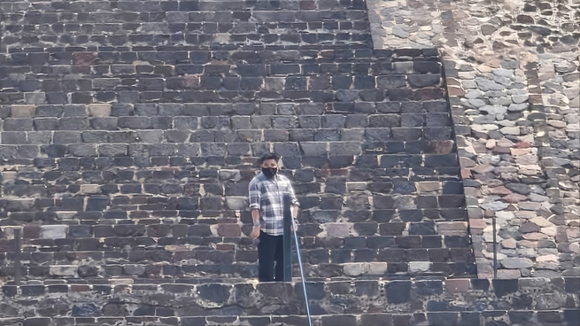 Epígrafe:El atacante se quitó la vida tras el tiroteo; tenía un arma de fuego, un cuchillo y cartuchos en su poder.