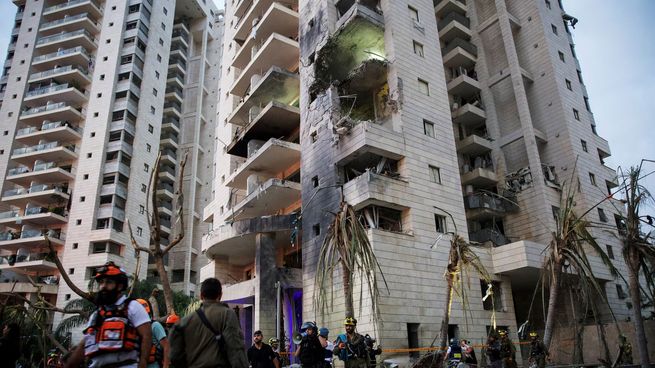 El embajador argentino en Israel detalló el estado de situación de los turistas y residentes atrapados en el conflicto bélico.