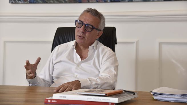 Julio Zamora cuestionó al Gobierno nacional y pidió ampliar el espacio del peronismo.