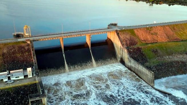 El gobierno confirmó la realización de la presa en Casupá mientras continúa en pausa el proyecto Arazatí.