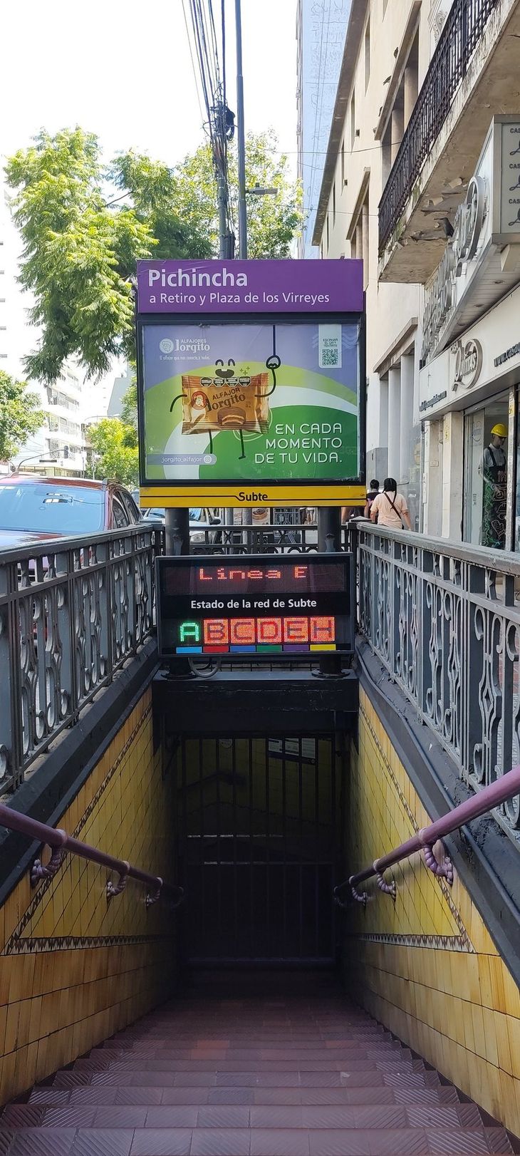 Las líneas de subte vieron su servicio afectado debido al corte de luz. Las líneas de subte vieron su servicio afectado debido al corte de luz.