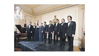 Los cantantes argentinos que se presentaron en el Salón de Actos de la America’s Society de Nueva York,
