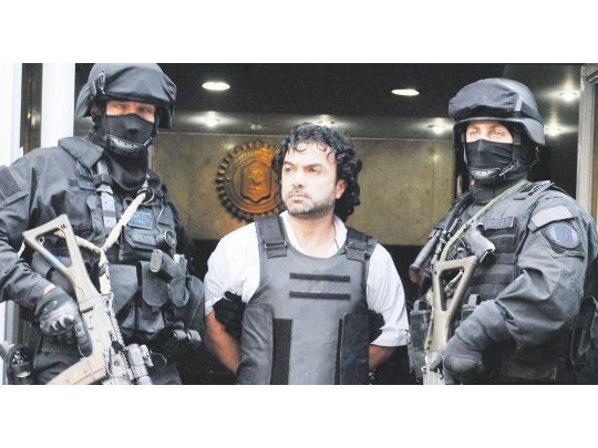 Por aire. Miembros de las Autodefensas Unidas de Colombia (AUC) reconocen que existía la planificación para sacar a “Mi Sangre” del penal de Ezeiza y “ocultarlo en la zona sur hasta que se enfríe”.