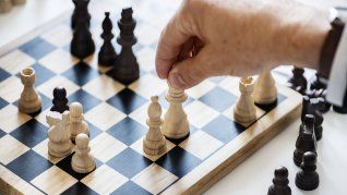¿Qué es el ajedrez 960, la revolución freestyle impulsada por Magnus Carlsen?