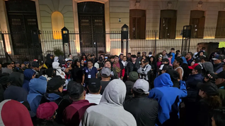 El pasado miércoles los policías concentraron frente a la Casa de Gobierno de Jujuy. El pasado miércoles los policías concentraron frente a la Casa de Gobierno de Jujuy.
