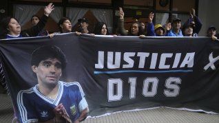 Comienza una nueva audiencia del juicio por la muerte de Diego Maradona. Comienza una nueva audiencia del juicio por la muerte de Diego Maradona.