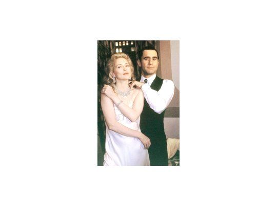James Farentino como Juan Perón, junto a Faye Dunaway como Evita, en el telefilm de 1981.
