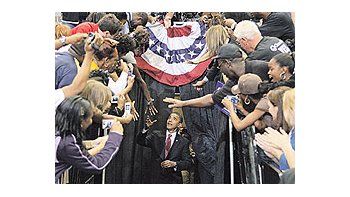 La personalidaddeBarackObamaresultamagnéticapara susseguidores,al puntoque variosde susactos decampañaregistraronnivelesrécord departicipación.