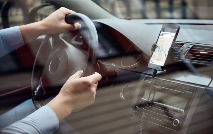 La inciativa, impulsada por legisladores de la oposición, propone regular las plataformas de viaje en la Ciudad. La inciativa, impulsada por legisladores de la oposición, propone regular las plataformas de viaje en la Ciudad.