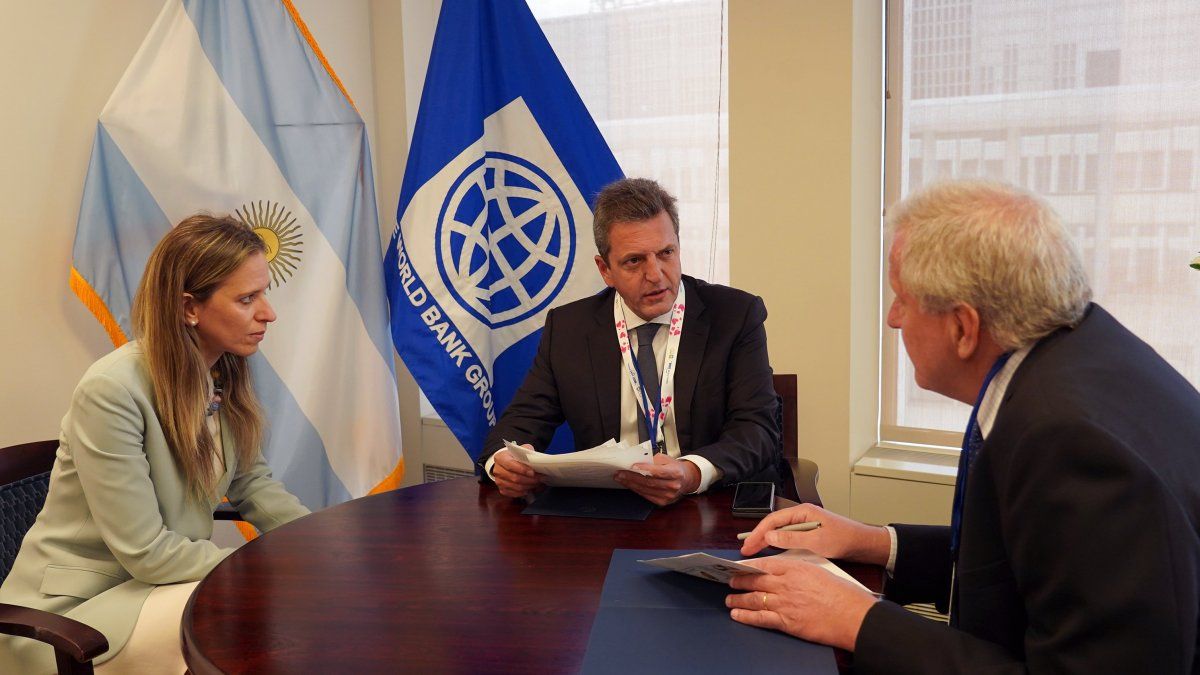 Sergio Massa announced a 42% increase in Progresar scholarships with a contribution from the World Bank