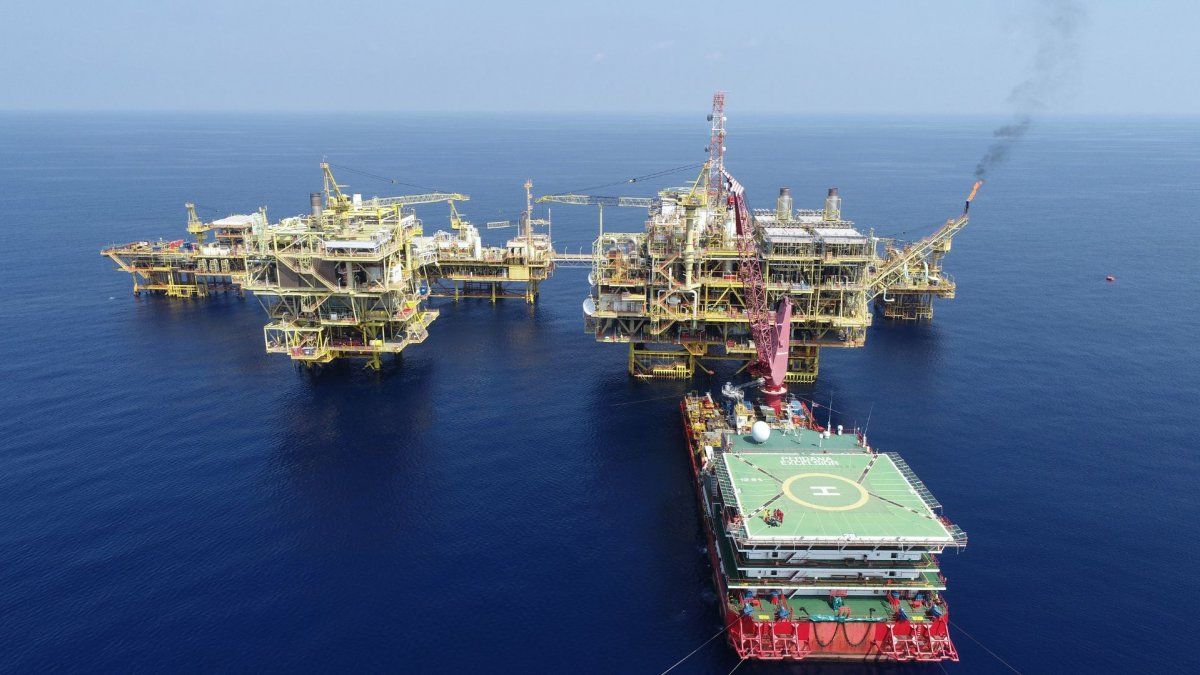 Uruguay adjudicó tres bloques offshore para extraer petróleo y gas del mar