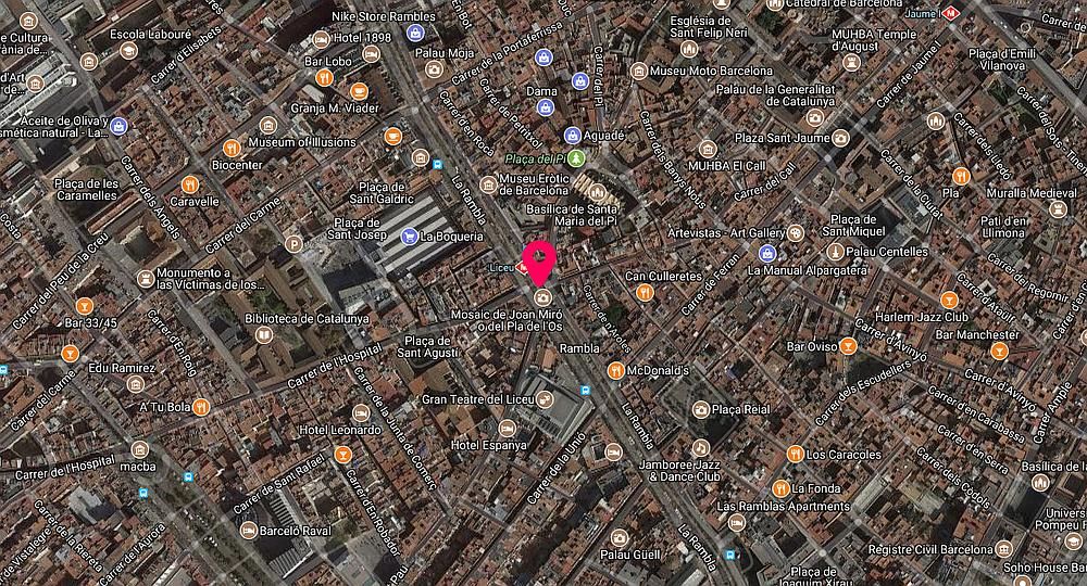 La Rambla, también conocida como Las Ramblas, es una de las principales arterias de Barcelona y centro turístico por excelencia de la ciudad.