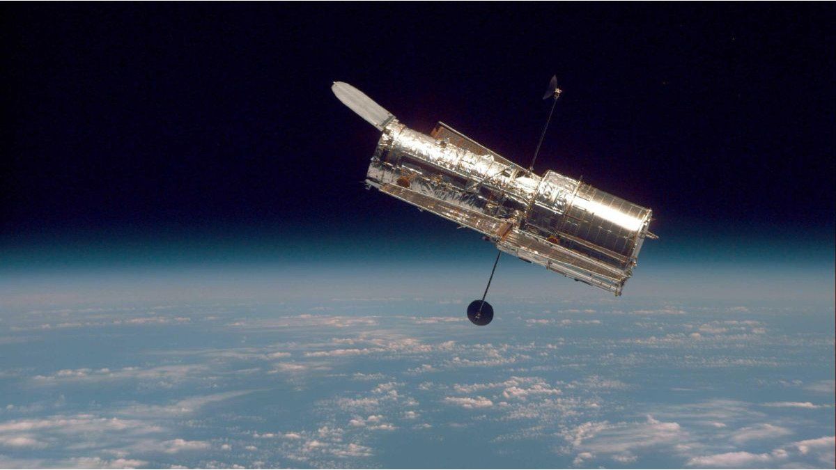 SpaceX sta approfittando della debolezza di Hubble per mantenerlo in orbita