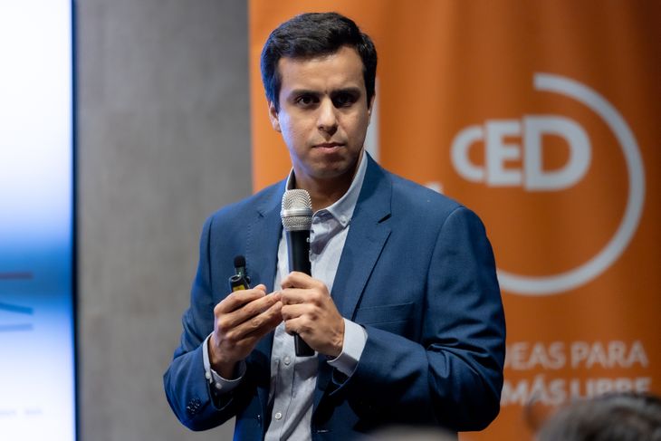 Ramiro Correa apuntó contra la carga tributaria uruguaya. Ramiro Correa apuntó contra la carga tributaria uruguaya.
